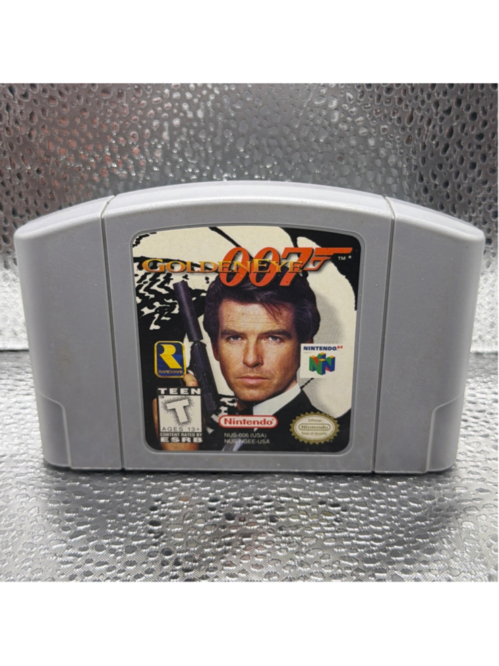 Nintendo GoldenEye 007 N64 Video Game Cartridge Only